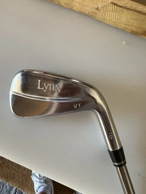Beautiful Rare 2 Iron Hybrid 16° Stiff graphite  Shaft ￼ - Image 1 of 4