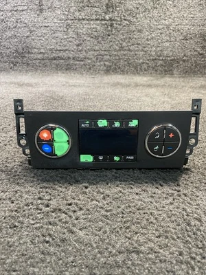 GMC Yukon Denali 2007-2011 calentador de aire acondicionado control de temperatura OEM 15910833 Foto 1 de 4