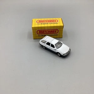 VINTAGE MATCHBOX MB55 MERCURY SABLE WAGON ~ DATED 1987 ~ NOS - Picture 1 of 6