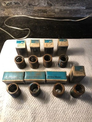 NOS GM 3856860 Chevrolet Chevelle 396 resortes de válvula OEM Foto 1 de 4