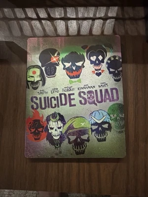 Suicide Squad (4K UHD & Blu-ray, 2016 Film) Best Buy Exclusive Steelbook Foto 1 de 4