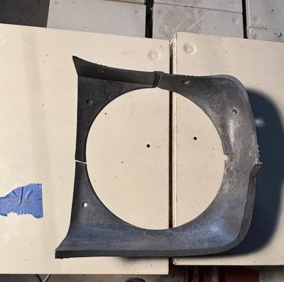 AMC AMX 1970 jabalina faro puerta bisel derecho agrietado Foto 1 de 4