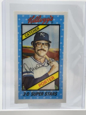 1980 KELLOGG'S #12 DARRELL PORTER KANSAS CITY ROYALS NM-MT - Image 1 of 2