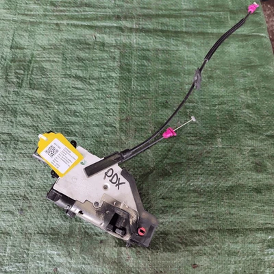 9810209180 Serratura porta post. DX CITROEN C3 PICASSO 1.6 VTi Mnv 5p/b/1598cc - Immagine 1 di 4