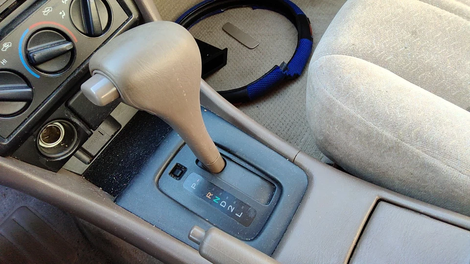 Toyota Camry 1998 palanca de cambios de piso conjunto cambio transmisión automática bronceado Foto 1 de 4