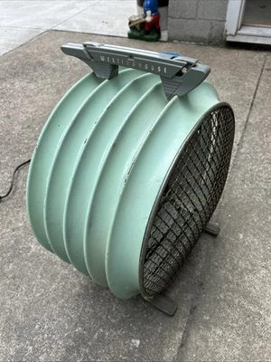 Vintage Westinghouse fan Old 50s 60s 70s Retro  Floor Model G3D - Image 1 of 4