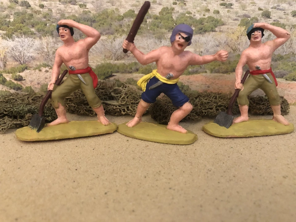 Charbens Recasts Pirates 1/32 painted - Image 1 of 1