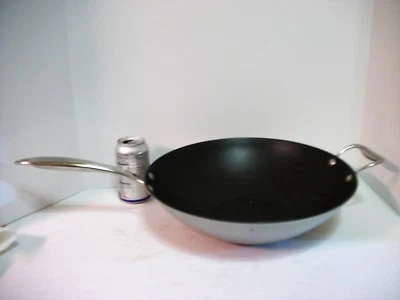 Panelas comerciais Nordic Ware 14" Wok fundo plano - Imagem 1 de 4