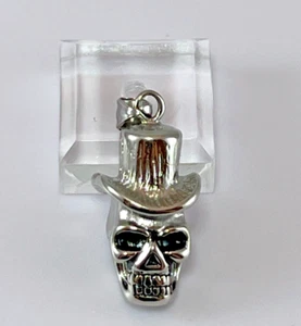 3D Stainless Steel 316L skull with hat pendant. Skull in hat. - Picture 1 of 1