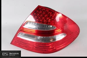 03-06 Mercedes W211 E55 AMG E350 Rear Right Side Taillight Tail Light Lamp OEM - Picture 1 of 9