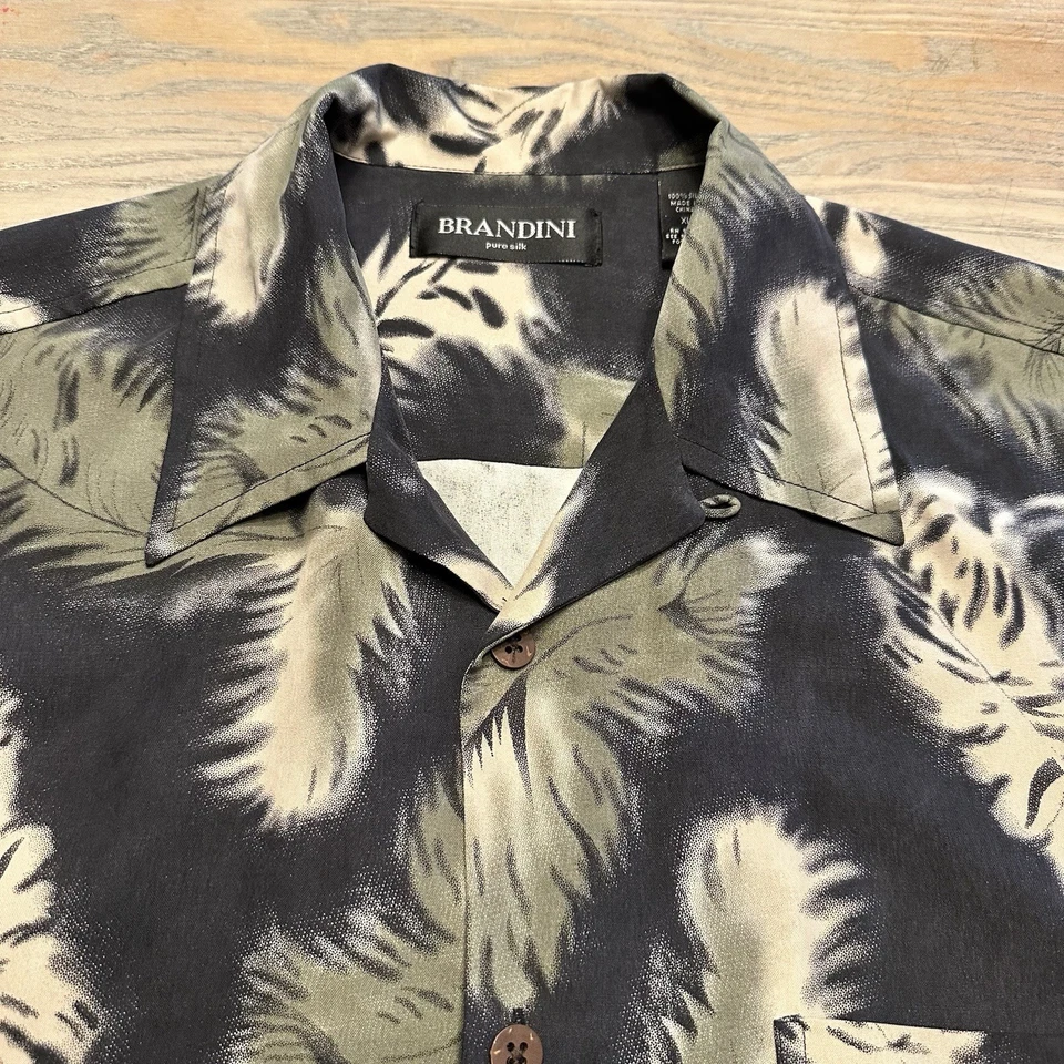 Brandini 100% Silk Hawaiian Button Up Shirt Mens XL Dark Gray Feathers Floral SS - Image 1 of 4