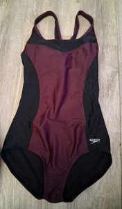 Traje de baño Speedo One Piece para mujer afeitadora espalda púrpura y negro talla pequeña - Imagen 1 de 4