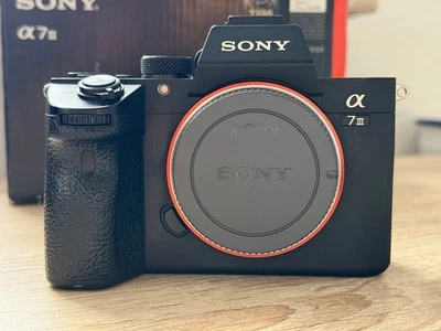 Sony A7 III ILCE-7M3 | 24,2 MP Vollformat Systemkamera | OVP | 754 Auslösungen - Bild 1 von 4