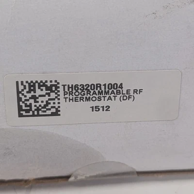 Honeywell TH6320R1004 Wireless FocusPro Thermostat - Image 1 of 2