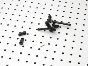HPI Racing Savage XS Steering Arm Bellcrank Servo Saver 105300 - Picture 1 of 2