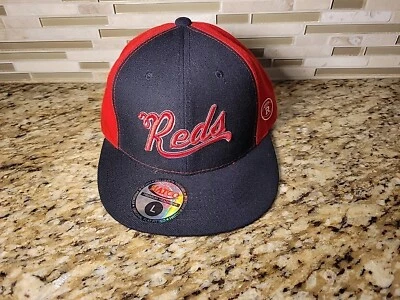 Cincinnati Reds Hat Fitted Red Cap Size 7 1/4 MLB Baseball Mens Hatco Vintage  - Image 1 of 4