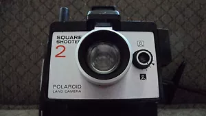 CAMERA - POLAROID LAND CAMERA - VINTAGE SQUARE SHOOTER 2 - Black - Picture 1 of 5