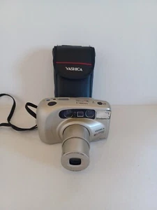 Yashica E ZS Zoom 105 With Case. Tested Works With Full Roll Of Film In It. - Picture 1 of 5
