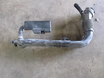 14-18 JEEP CHEROKEE  15-17 CHRYSLER 200 2.0L Air Tube Resonator 68211695AB Foto 1 de 2