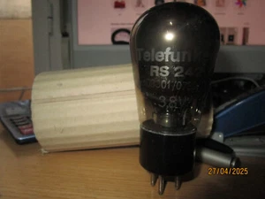 RS242 TELEFUNKEN AKIN RS241 RE604 TUBE VALVE LAMPE RÖHRE VALVOLA FOR KLANGFILM - Picture 1 of 9