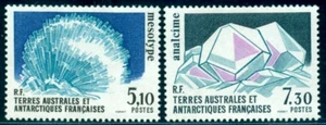 1989 Mesotype,Analcime,Mineral,TAAF,M.245,MNH - Picture 1 of 1
