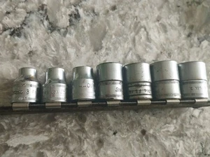 Set of 6 Snap On Sockets plus one other - Picture 1 of 2
