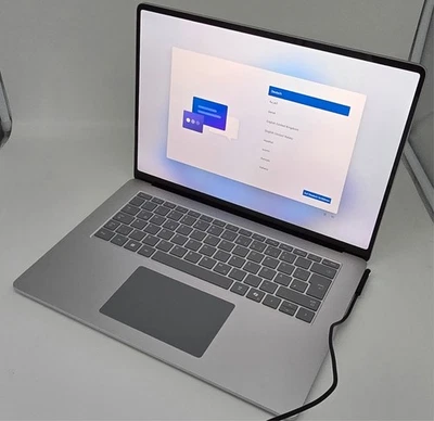 Microsoft Surface 7 - 15''Touch - Snapdragon Elite - 16GB - 512GB - wie neu(1LZ) - Bild 1 von 4