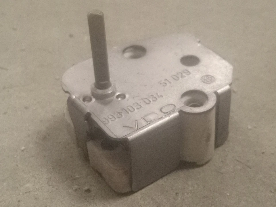 Good Used Rheostat for Mercedes w126 dimmer 420 560 300 S E C L D - Image 1 of 1