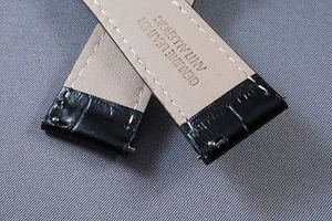 Clearance! 22mm Black Genuine Leather Alligator Interchangeable Watch Band Strap - Picture 1 of 5