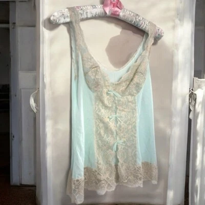 Vintage bebé azul y crema encaje ribete cami transparente núcleo de hadas coqueta cordones 34 Foto 1 de 4