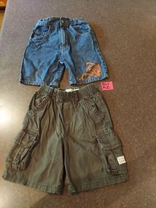 2 Pairs Boys Shorts Size 4t - Picture 1 of 7