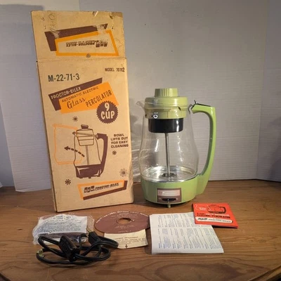 Proctor Silex Vintage Electric Drip Coffee Percolator Model 70702 ‘70s Green - Image 1 of 4