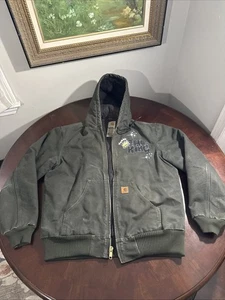 Vintage Green Carhartt J130MOS Hooded Jacket Size M "The King" Graffiti Paint - Bild 1 von 15