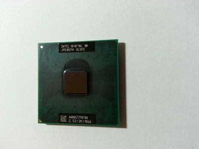 Intel Core 2 Duo P8700 2.53 GHz  Socket P CPU Processor 1066 MHz 25W - Image 1 of 4