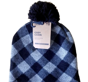 Field & Stream Damen Cozy Cabin Beanie grau Büffel kariert Bommelmütze gefüttert - Bild 1 von 4