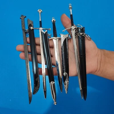 18/22cm Glamdring Aragorn Narthil Sting Anduril Thranduil Metal Sword Keychain - image 1 of 4