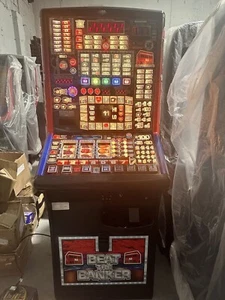 NEWEST DOND OUT! BEAT THE BANKER £100 JACKPOT PUB FRUIT MACHINE- DEAL OR NO DEAL - Picture 1 of 5