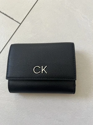 Schöner geldbeutel Von calvin klein Neu - Bild 1 von 4