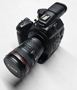 Canon 16GB Flash Drive EOS C300 Collectible - Picture 1 of 4