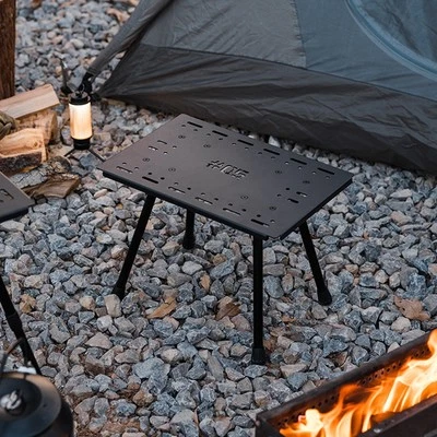 Stabiler Klappstuhl aus Aluminiumlegierung mit Mehrzwecktisch für Versammlungen - Bild 1 von 4