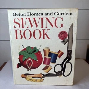 Vintage Better Homes and & Gardens Sewing Book 5-Ring Binder Hardcover 1961 1972 - Picture 1 of 12