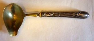 Gravy Ladle Silver Handle Vintage Serving Piece Estate Heirloom - Picture 1 of 10