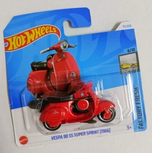Mazuma TC70 Hot Wheels Vespa 90 SS Super Sprint 1966 Short Card Factory Fresh - Picture 1 of 6
