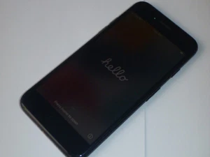 Apple iPhone 7 (A1778) black; 128GB mobile telephone; spares/repair; good condx. - Photo 1 sur 12