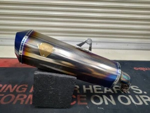 HONDA VFR800F/X R's Gear Wyvern Titanium Slip-on Muffler - Picture 1 of 10