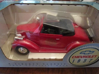 Collectible Toy: SpecCast Liberty Classics, 1937 Chevrolet in original package - Image 1 of 4