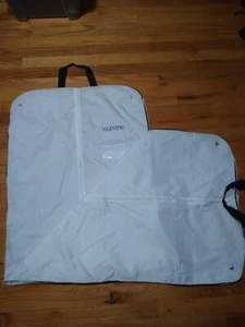 Authentischer Valentino großer weißer wasserdichter Nylon Kleidersack ~ 66" x 23"     - Bild 1 von 7