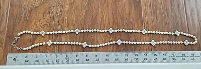 Collar Ann Taylor cuentas de perlas de imitación tono plata 4 detalles de punta de perlas Foto 1 de 4