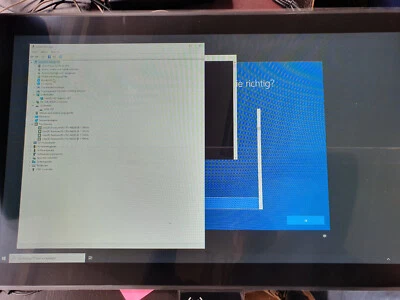 Monitor PC gebraucht 32 Zoll Multitouch, Windows 10, Wlan - Bild 1 von 4