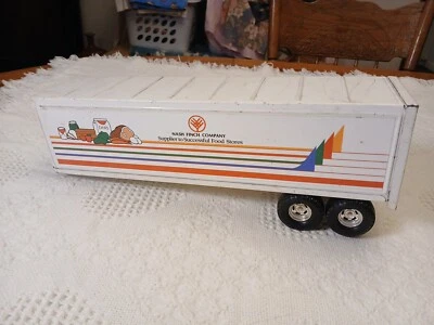 Camión de acero prensado de marca privada Nash Finch Company solo remolque Ertl Foto 1 de 4